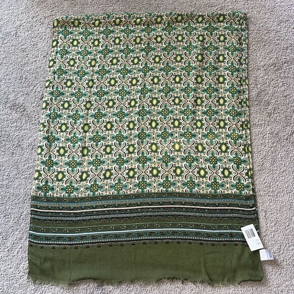 Anthropologie x Vismaya Green Patterned Bohemian Scarf Wrap! - Picture 9 of 15